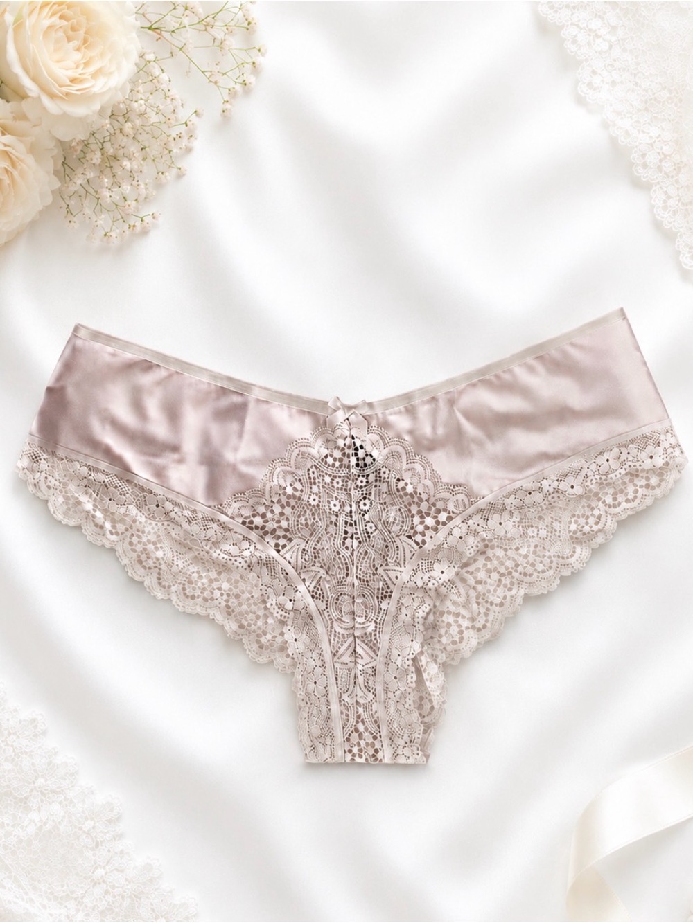 Victoria's Secret Very Sexy Cheeky Champagne Lace Panty XL NWT